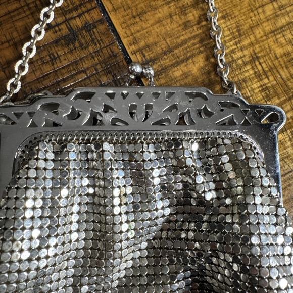 Vintage Whiting & Davis Silver Metal Mesh Chainmail Mini Purse 2897 Made In USA - Picture 4 of 9